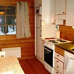 Feriehus на берегу живописного озера Kerimäki