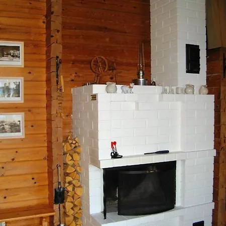 Holiday home на берегу живописного озера
