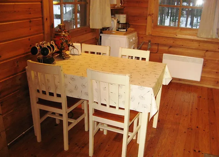 на берегу живописного озера *