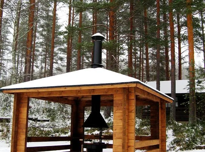 на берегу живописного озера 펜션