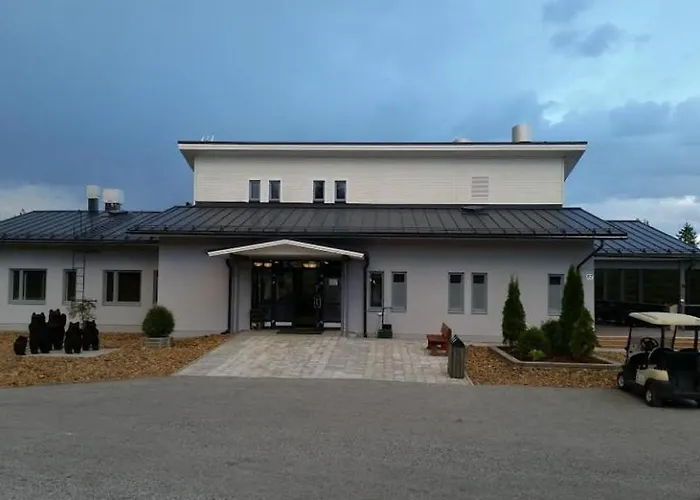 на берегу живописного озера * 케리마키