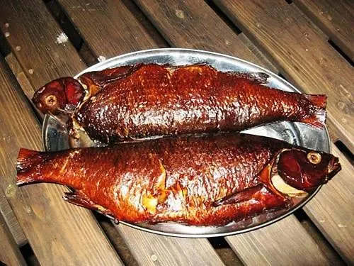 펜션 на берегу живописного озера 케리마키