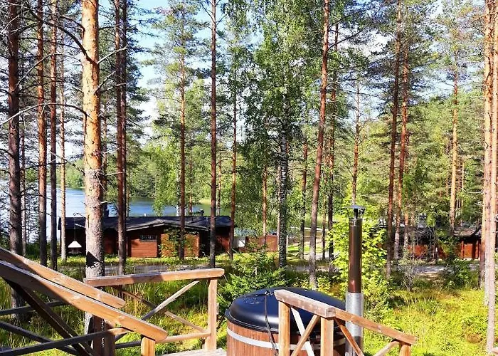 на берегу живописного озера 펜션
