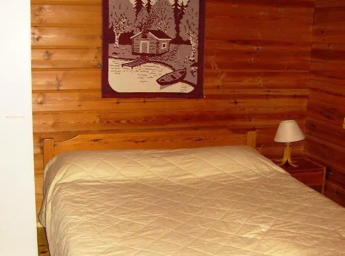 펜션 на берегу живописного озера *