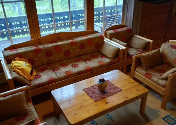 펜션 на берегу живописного озера 케리마키